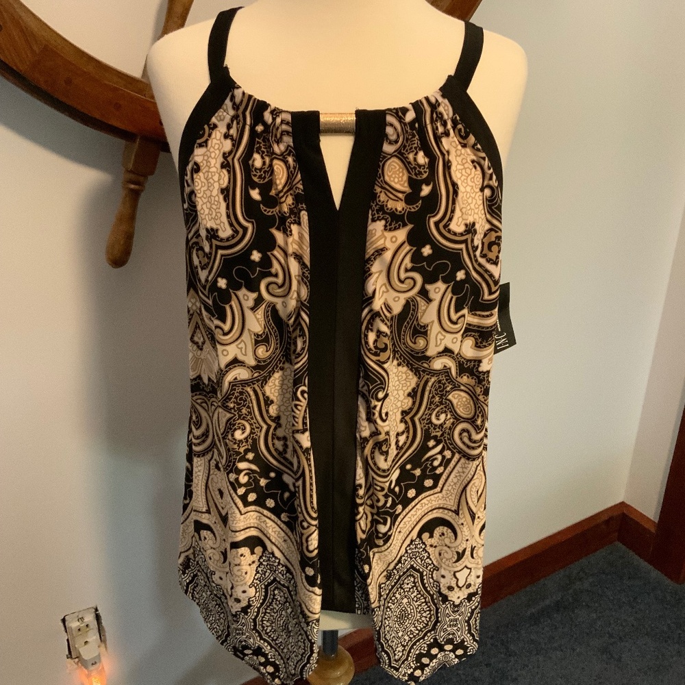 INC International Concepts New sleeveless top